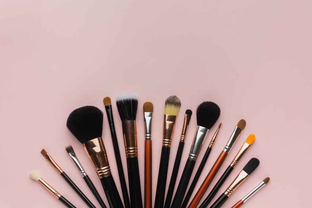 Different Types of Makeup Brushes