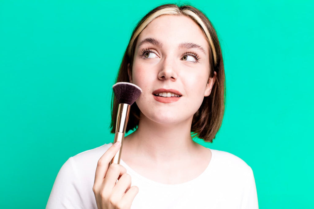 How to Clean Your Makeup Brushes the Right Way